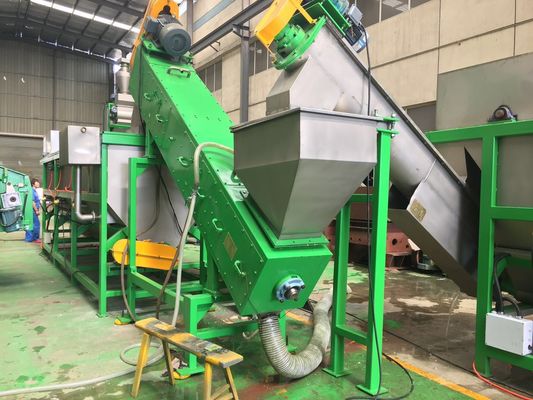 zerquetschende Flaschen des HDPE 300kg/h, 500kg/h, 1000kg/h und Waschmaschine
