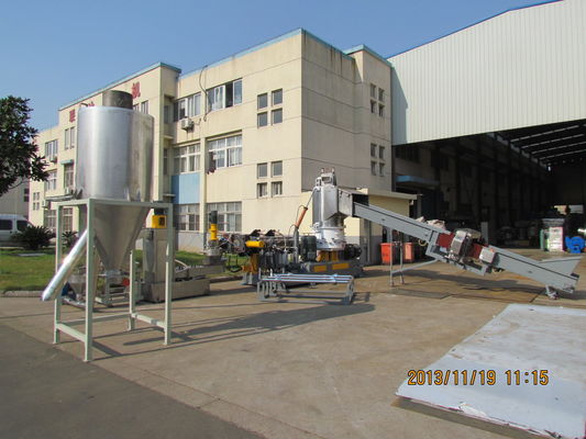 Der Schnitt Schraube man von der Verdichtungs-130mm inszeniert nass Granulations-Maschine