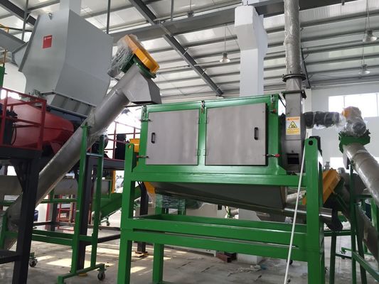 HAUSTIER 1000kg/h, das Maschinen-/Haustierflaschenabfallverwertungsanlage/Haustierflockenreinigungslinie aufbereitet
