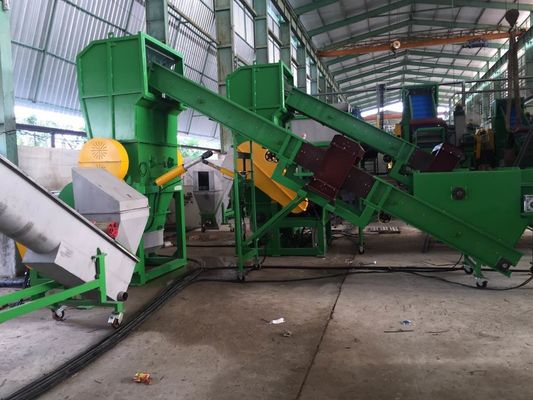 Stabile Operation waschender PET Plastikfilm, der Maschine aufbereitet