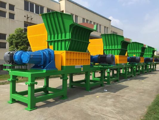 38 Plastiktrommel-Reißwolf des Blatt-18.5kw, doppelter Wellen-Reißwolf lärmarm