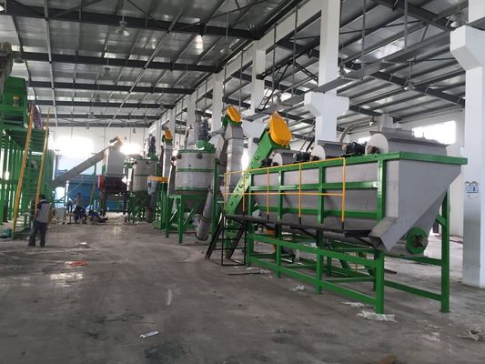 Haustier-Flaschen-Haustier-Flocken-Reinigungs-Linie 1000kg/H 2000kg/H